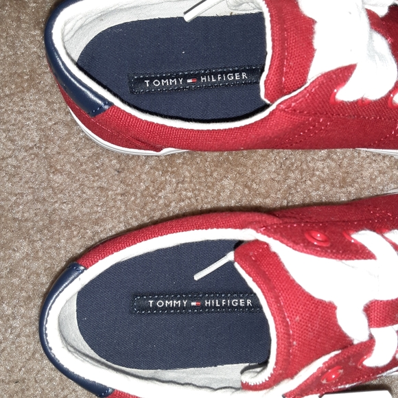 TOMMEY HILFIGER TENNIS SHOES - Picture 4 of 8